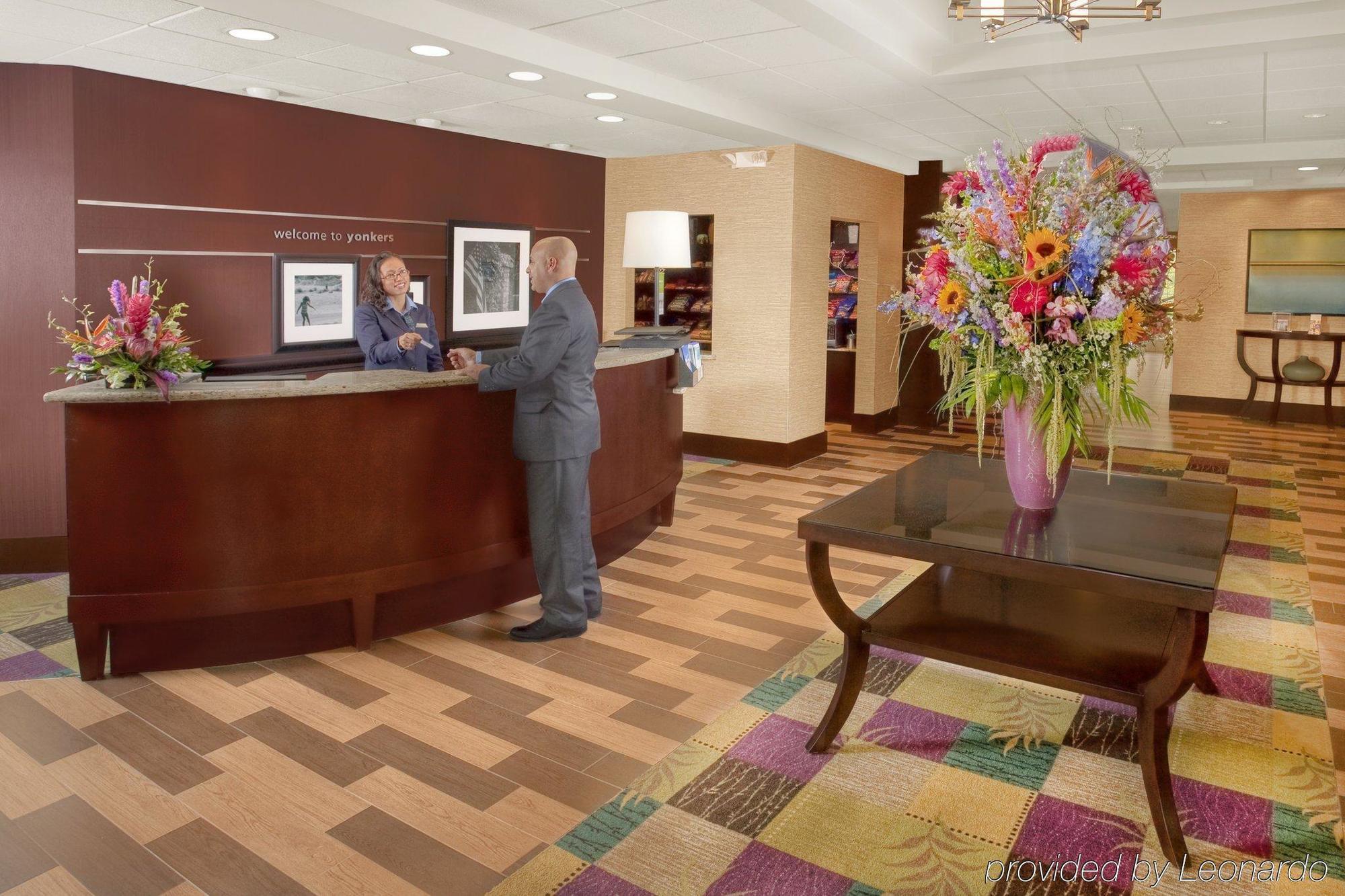Hampton Inn & Suites Yonkers Interior foto